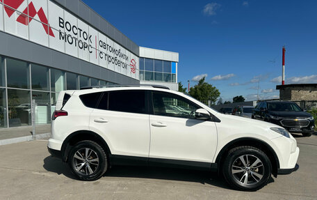 Toyota RAV4, 2016 год, 1 850 000 рублей, 7 фотография