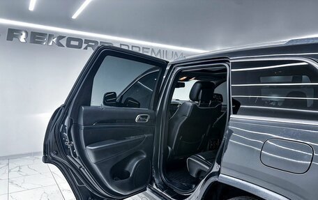 Jeep Grand Cherokee, 2011 год, 2 199 000 рублей, 22 фотография