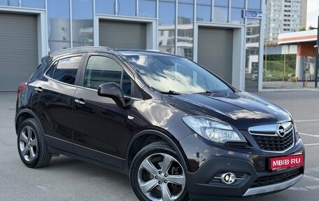 Opel Mokka I, 2013 год, 940 000 рублей, 1 фотография