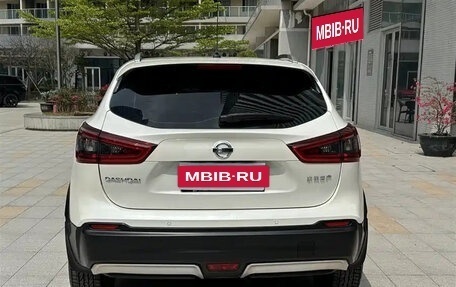 Nissan Qashqai, 2022 год, 1 630 000 рублей, 6 фотография