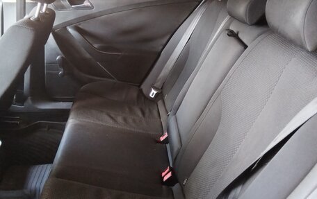 Volkswagen Passat B6, 2007 год, 650 000 рублей, 3 фотография