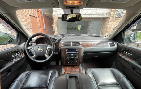 Chevrolet Tahoe III, 2013 год, 2 590 000 рублей, 9 фотография