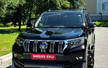 Toyota Land Cruiser Prado 150 рестайлинг 2, 2021 год, 6 500 000 рублей, 3 фотография
