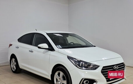 Hyundai Solaris II рестайлинг, 2017 год, 1 210 000 рублей, 3 фотография