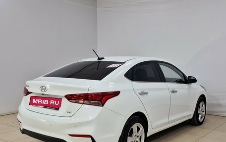 Hyundai Solaris II рестайлинг, 2017 год, 1 210 000 рублей, 5 фотография