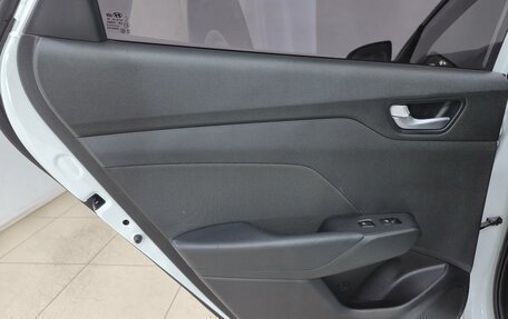 Hyundai Solaris II рестайлинг, 2017 год, 1 210 000 рублей, 17 фотография