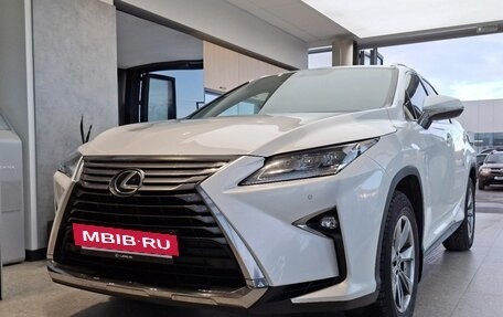 Lexus RX IV рестайлинг, 2018 год, 4 796 000 рублей, 3 фотография
