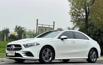 Mercedes-Benz A-Класс, 2023 год, 1 740 000 рублей, 1 фотография