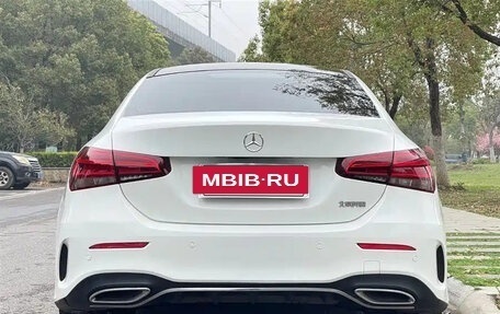 Mercedes-Benz A-Класс, 2023 год, 1 740 000 рублей, 5 фотография