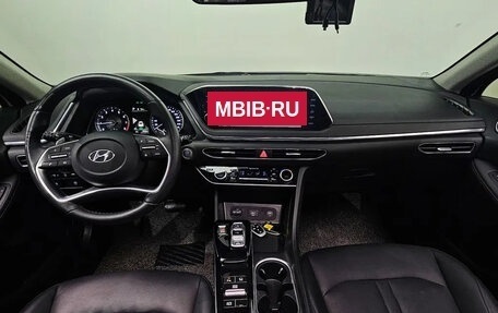 Hyundai Sonata VIII, 2022 год, 1 750 000 рублей, 6 фотография