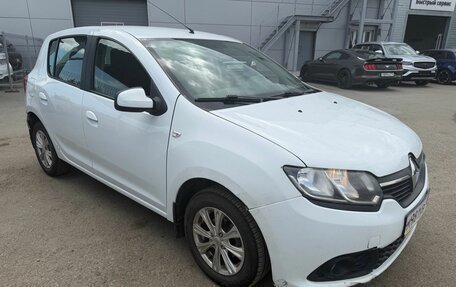 Renault Sandero II рестайлинг, 2017 год, 599 000 рублей, 2 фотография