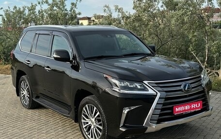 Lexus LX III, 2016 год, 6 500 000 рублей, 1 фотография