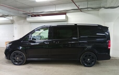 Mercedes-Benz V-Класс, 2021 год, 6 390 000 рублей, 2 фотография