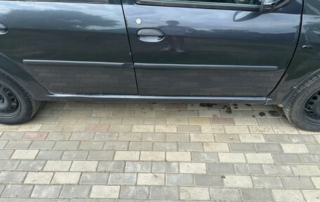 Renault Logan I, 2006 год, 370 000 рублей, 12 фотография