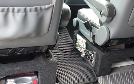 Mercedes-Benz Viano, 2008 год, 2 100 000 рублей, 14 фотография
