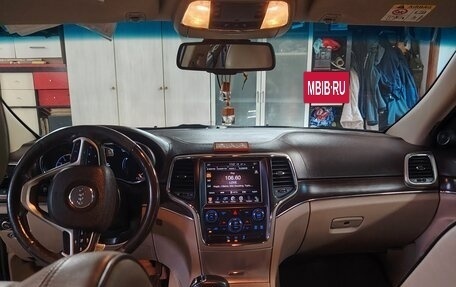 Jeep Grand Cherokee, 2013 год, 1 900 000 рублей, 8 фотография