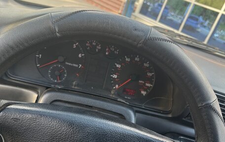 Audi A4, 1995 год, 200 000 рублей, 5 фотография