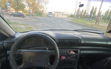 Audi A4, 1995 год, 200 000 рублей, 8 фотография
