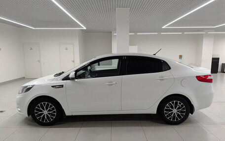 KIA Rio III рестайлинг, 2014 год, 1 018 000 рублей, 10 фотография