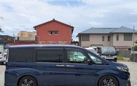 Honda Stepwgn IV, 2022 год, 1 880 000 рублей, 10 фотография