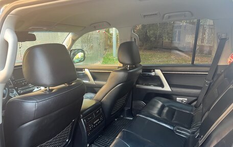 Toyota Land Cruiser 200, 2012 год, 4 100 000 рублей, 9 фотография
