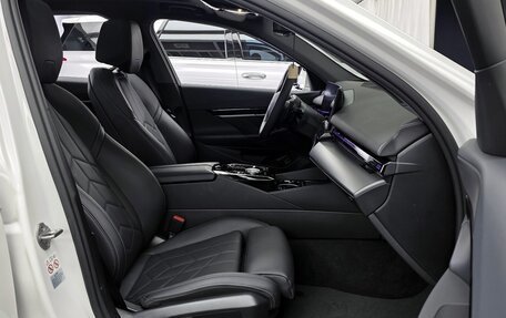 BMW 5 серия, 2023 год, 5 019 000 рублей, 6 фотография