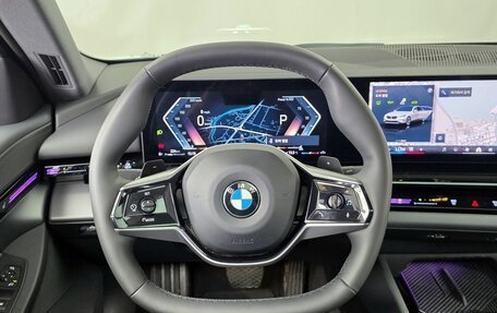 BMW 5 серия, 2023 год, 5 019 000 рублей, 8 фотография