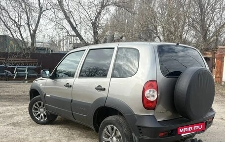 Chevrolet Niva I рестайлинг, 2017 год, 760 000 рублей, 7 фотография