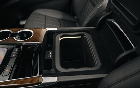 Cadillac Escalade V, 2026 год, 23 950 000 рублей, 19 фотография