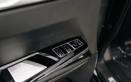 Cadillac Escalade V, 2026 год, 23 950 000 рублей, 17 фотография