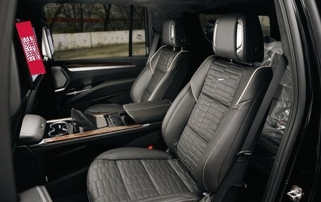 Cadillac Escalade V, 2026 год, 23 950 000 рублей, 30 фотография