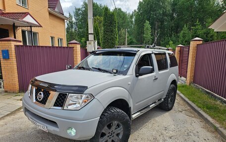 Nissan Pathfinder, 2005 год, 890 000 рублей, 3 фотография