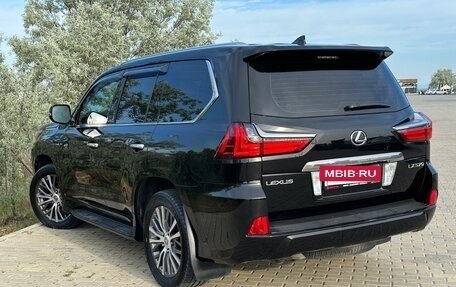 Lexus LX III, 2016 год, 6 500 000 рублей, 16 фотография