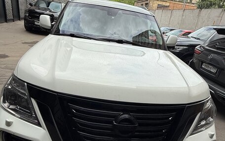 Nissan Patrol, 2012 год, 3 000 000 рублей, 4 фотография