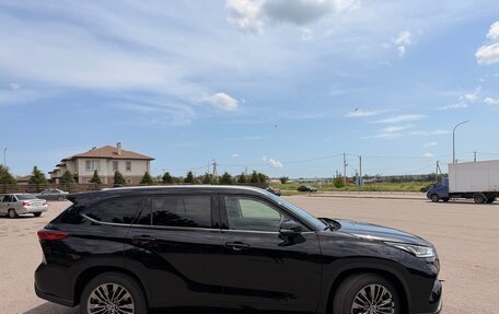 Toyota Highlander, 2026 год, 5 100 000 рублей, 3 фотография