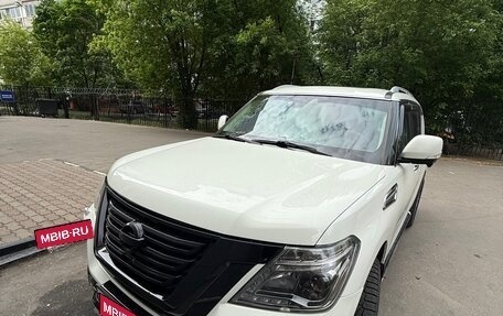 Nissan Patrol, 2012 год, 3 000 000 рублей, 13 фотография