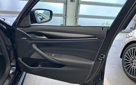 BMW 5 серия, 2022 год, 6 590 000 рублей, 19 фотография