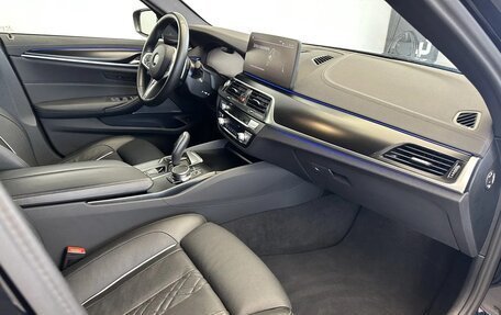 BMW 5 серия, 2022 год, 6 590 000 рублей, 17 фотография