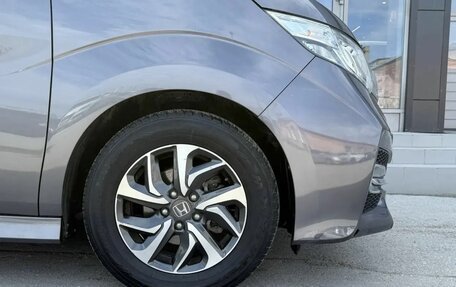 Honda Stepwgn IV, 2017 год, 1 770 000 рублей, 2 фотография