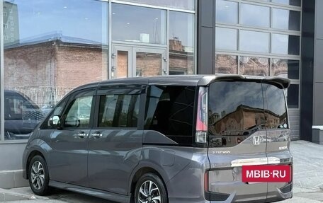 Honda Stepwgn IV, 2017 год, 1 770 000 рублей, 11 фотография