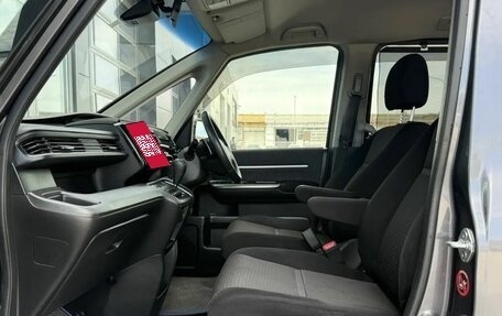 Honda Stepwgn IV, 2017 год, 1 770 000 рублей, 10 фотография