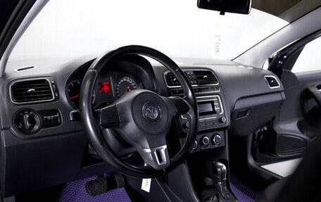 Volkswagen Polo VI (EU Market), 2012 год, 749 000 рублей, 11 фотография