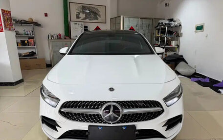 Mercedes-Benz A-Класс, 2022 год, 1 980 000 рублей, 1 фотография