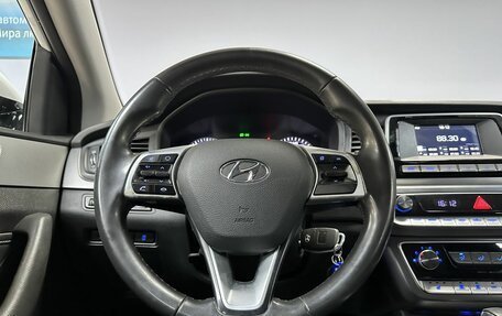 Hyundai Sonata VII, 2019 год, 1 639 000 рублей, 16 фотография