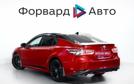 Toyota Camry, 2021 год, 3 099 000 рублей, 5 фотография