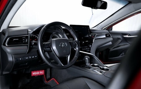 Toyota Camry, 2021 год, 3 099 000 рублей, 14 фотография