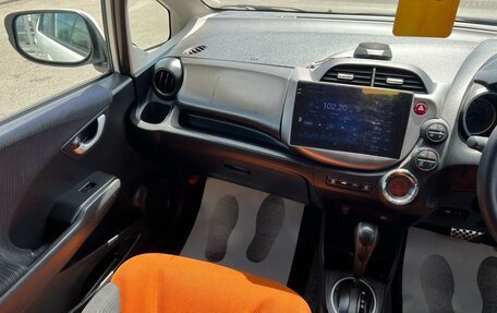 Honda Fit III, 2011 год, 1 229 000 рублей, 16 фотография