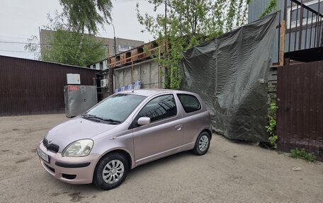 Toyota Vitz, 2000 год, 300 000 рублей, 3 фотография