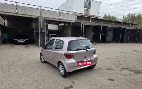 Toyota Vitz, 2000 год, 300 000 рублей, 7 фотография