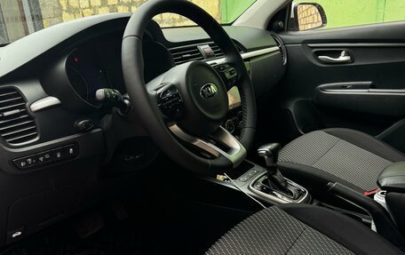 KIA Rio IV, 2017 год, 1 080 000 рублей, 3 фотография